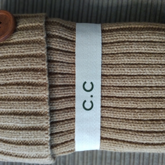 C.C Boot Cuff - Picture 2 of 5